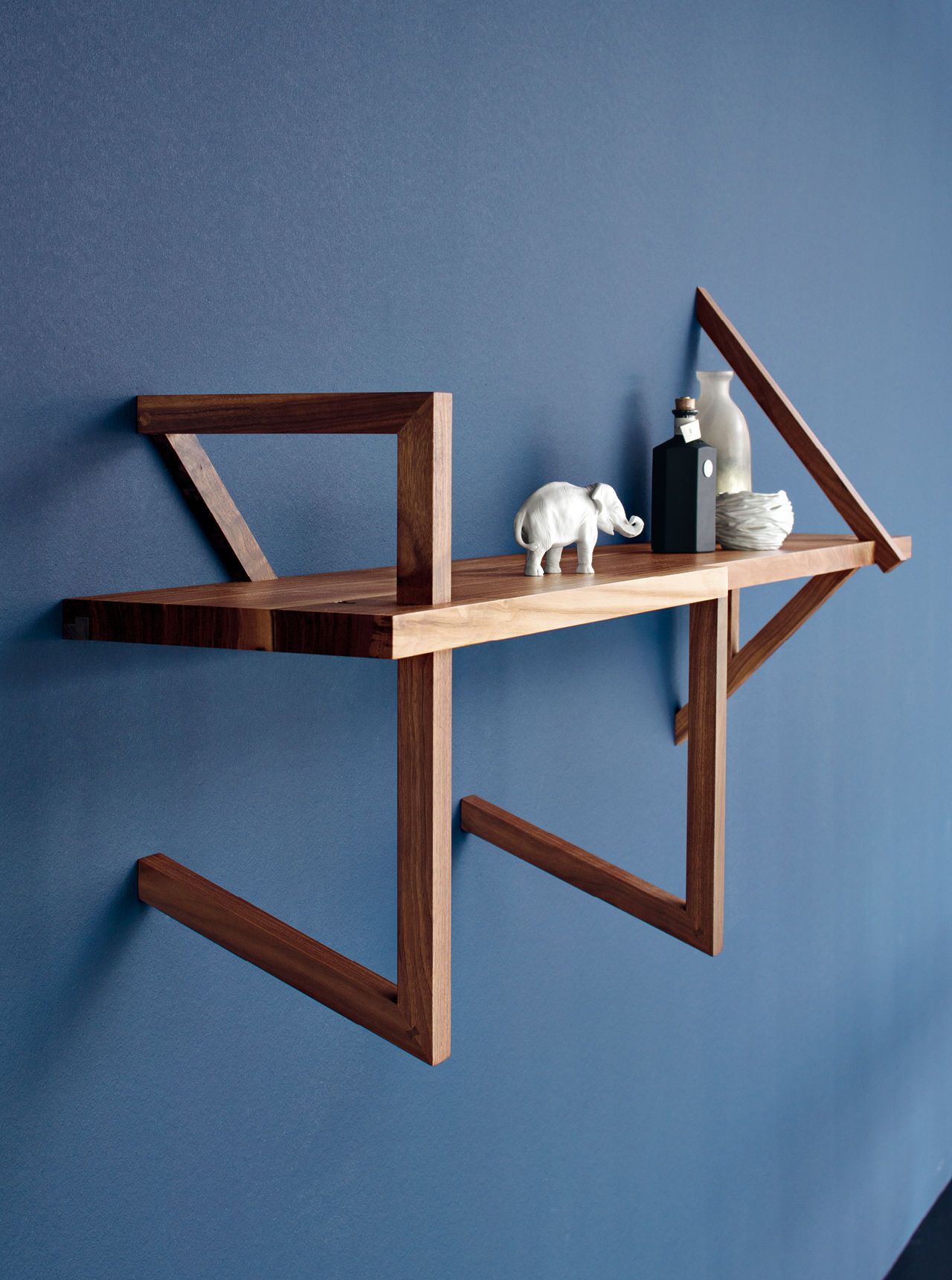 ClassiCon-Taidgh-Shelf-D-content-2_2x.jpg