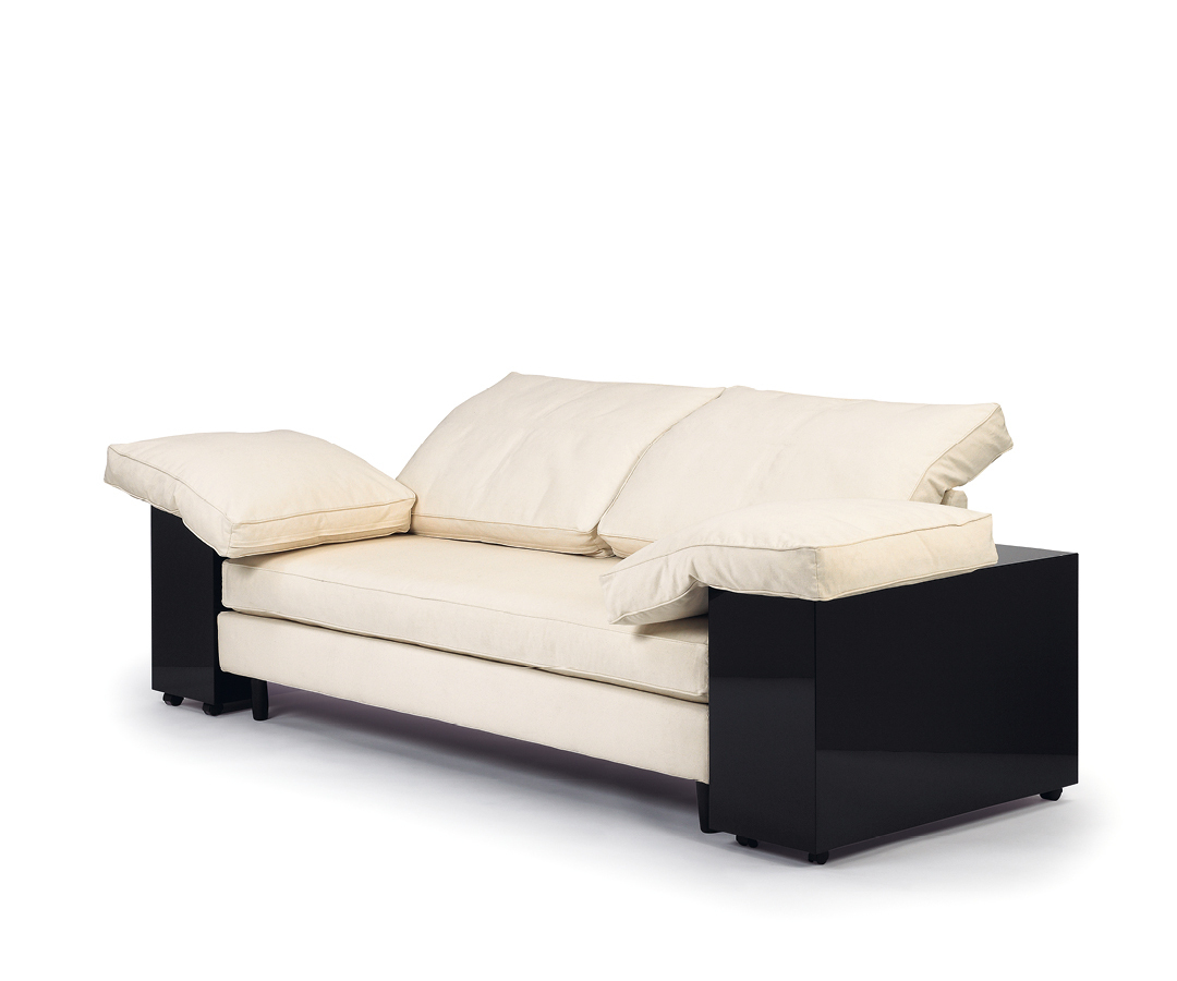 Lota Sofa